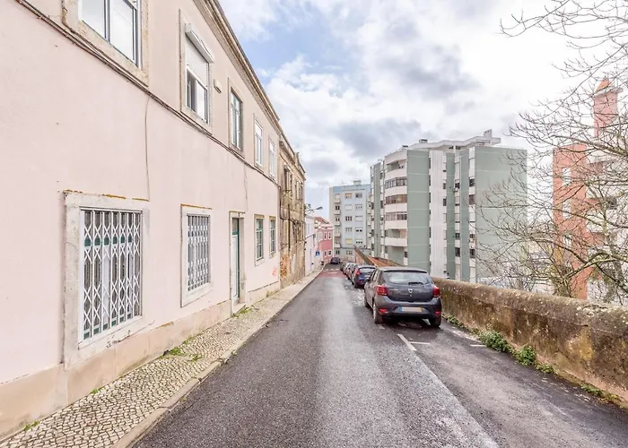 Guestready - Cool & Cozy Central Lisbon Flat